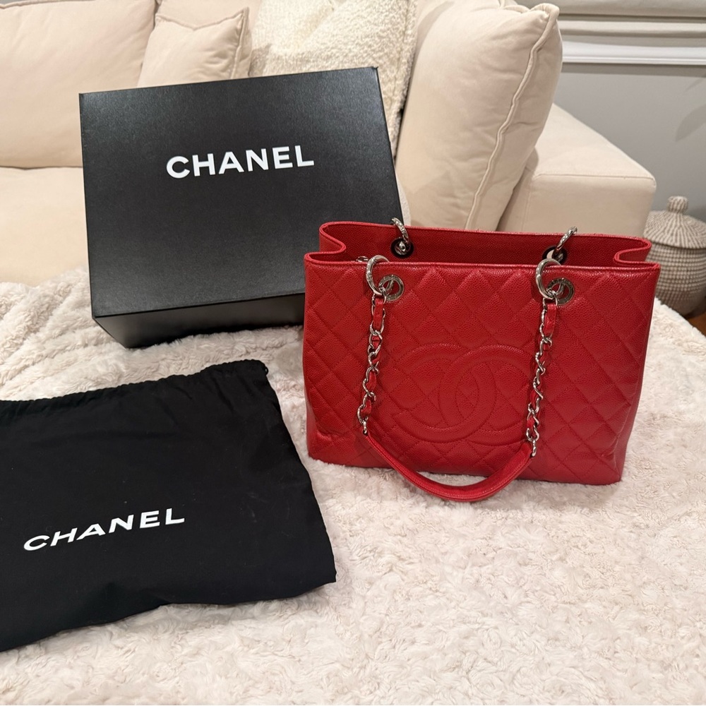 CHANEL Red Caviar Quilted Leather Tote Bag